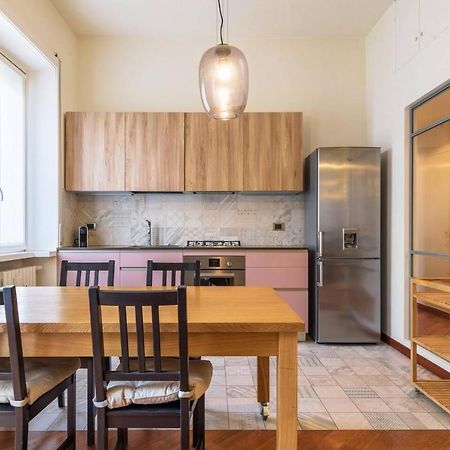 Colored And Spacious Flat Close To Navigli By Easylife Milão Exterior foto