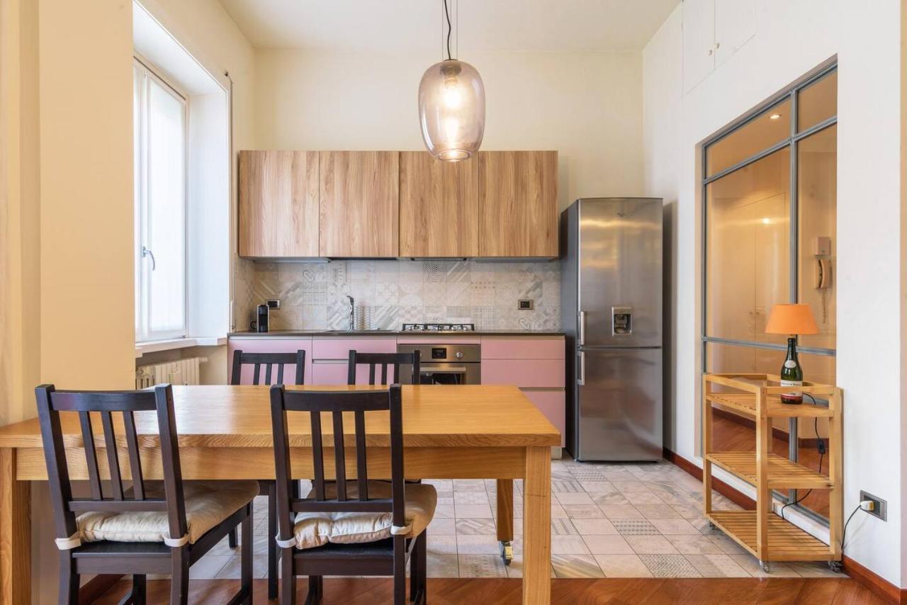 Colored And Spacious Flat Close To Navigli By Easylife Milão Exterior foto