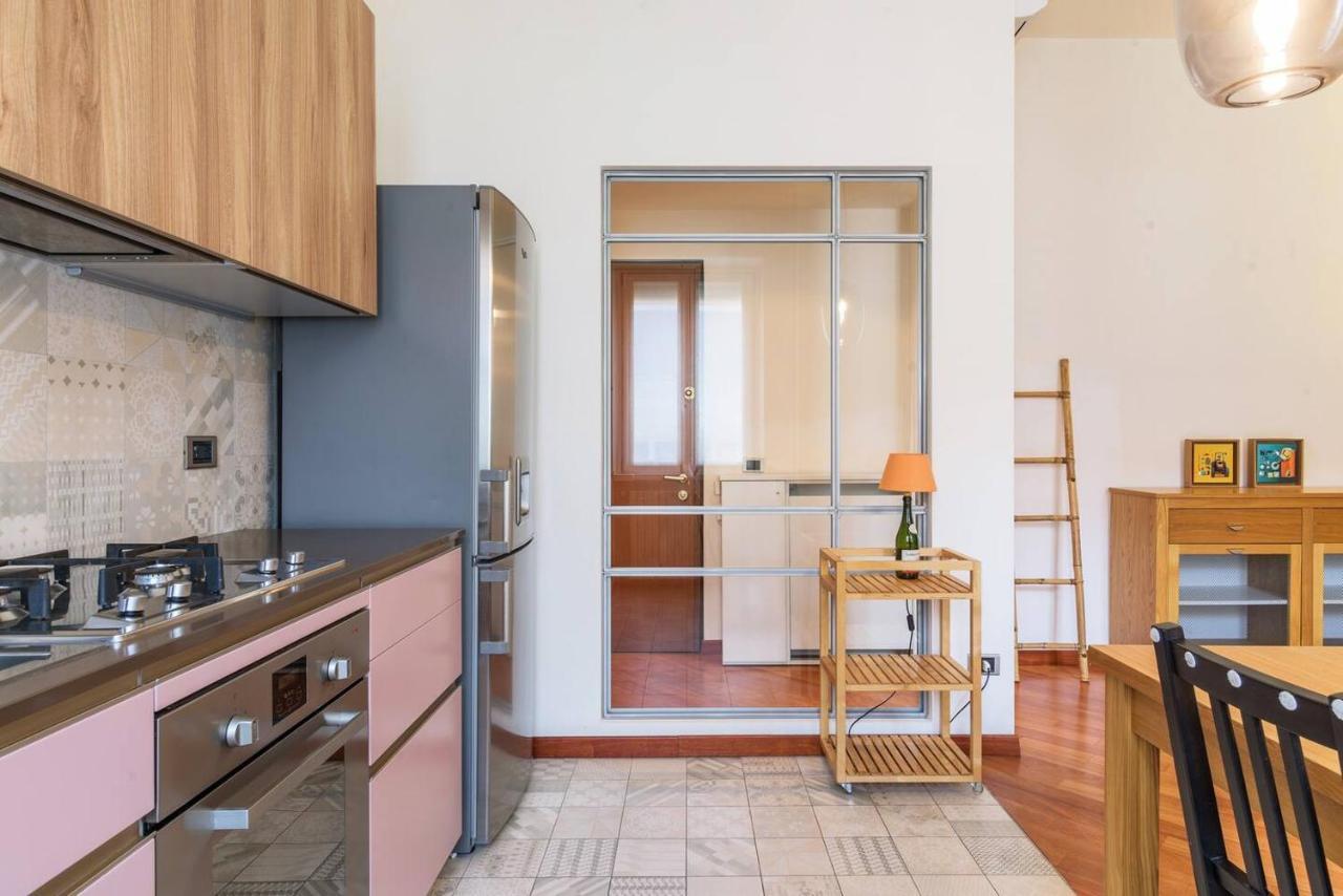 Colored And Spacious Flat Close To Navigli By Easylife Milão Exterior foto